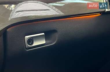 Позашляховик / Кросовер Mercedes-Benz GL-Class 2014 в 