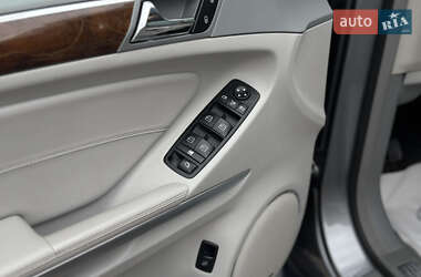 Внедорожник / Кроссовер Mercedes-Benz GL-Class 2011 в 