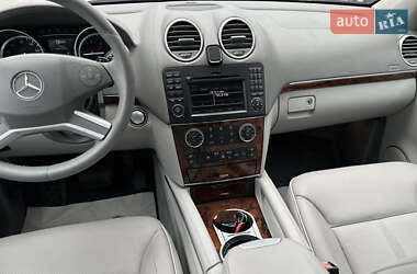 Внедорожник / Кроссовер Mercedes-Benz GL-Class 2011 в 