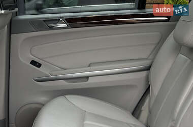 Внедорожник / Кроссовер Mercedes-Benz GL-Class 2011 в 