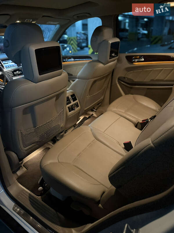 Внедорожник / Кроссовер Mercedes-Benz GL-Class 2012 в Киеве фото 23 Внедорожник / Кроссовер Mercedes-Benz GL-Class 2012 в Киеве