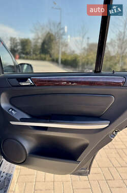 Внедорожник / Кроссовер Mercedes-Benz GL-Class 2006 в 