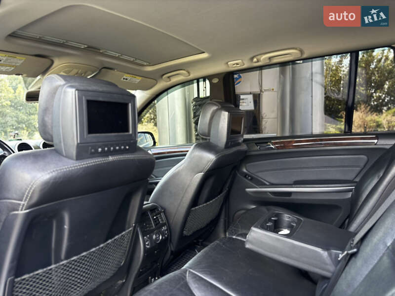 Внедорожник / Кроссовер Mercedes-Benz GL-Class 2007 в Зборове фото 24 Внедорожник / Кроссовер Mercedes-Benz GL-Class 2007 в Зборове