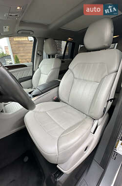 Позашляховик / Кросовер Mercedes-Benz GL-Class 2015 в 