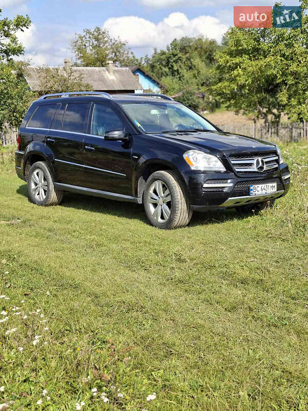 Позашляховик / Кросовер Mercedes-Benz GL-Class 2011 в Ременеві
