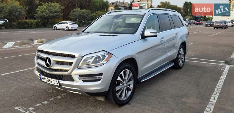 Позашляховик / Кросовер Mercedes-Benz GL-Class 2015 в Житомирі