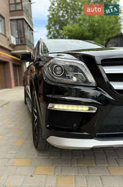 Позашляховик / Кросовер Mercedes-Benz GL-Class 2014 в 