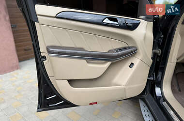 Позашляховик / Кросовер Mercedes-Benz GL-Class 2014 в 