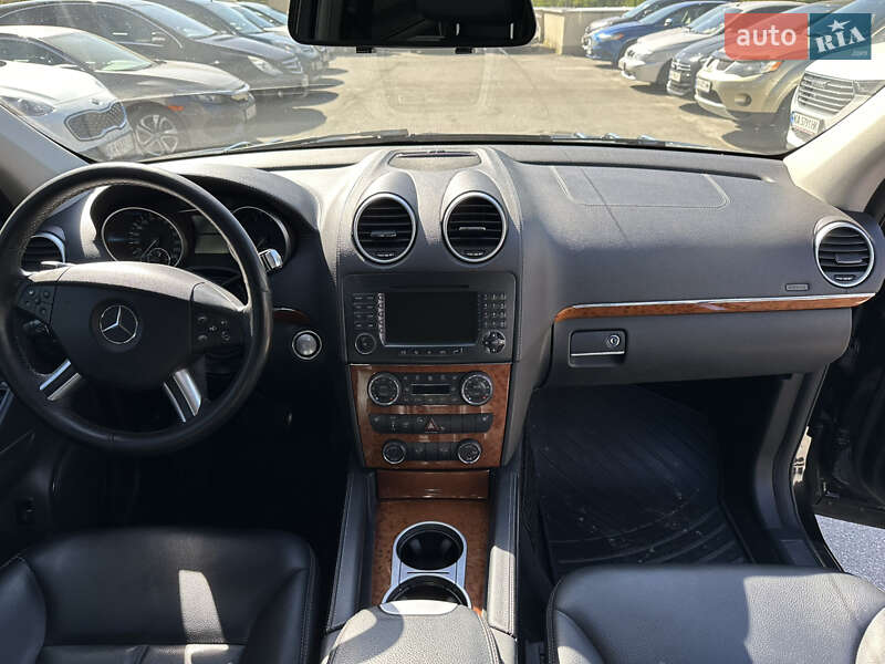 Внедорожник / Кроссовер Mercedes-Benz GL-Class 2008 в Киеве фото 20 Внедорожник / Кроссовер Mercedes-Benz GL-Class 2008 в Киеве