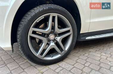 Позашляховик / Кросовер Mercedes-Benz GL-Class 2014 в 