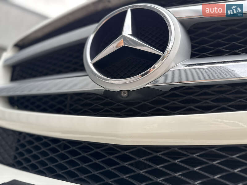 Внедорожник / Кроссовер Mercedes-Benz GL-Class 2013 в Киеве
