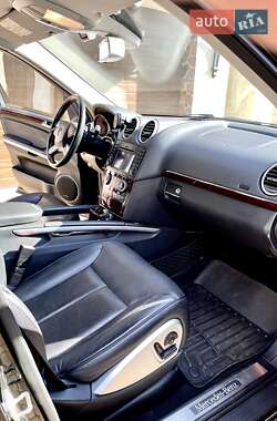 Внедорожник / Кроссовер Mercedes-Benz GL-Class 2010 в 