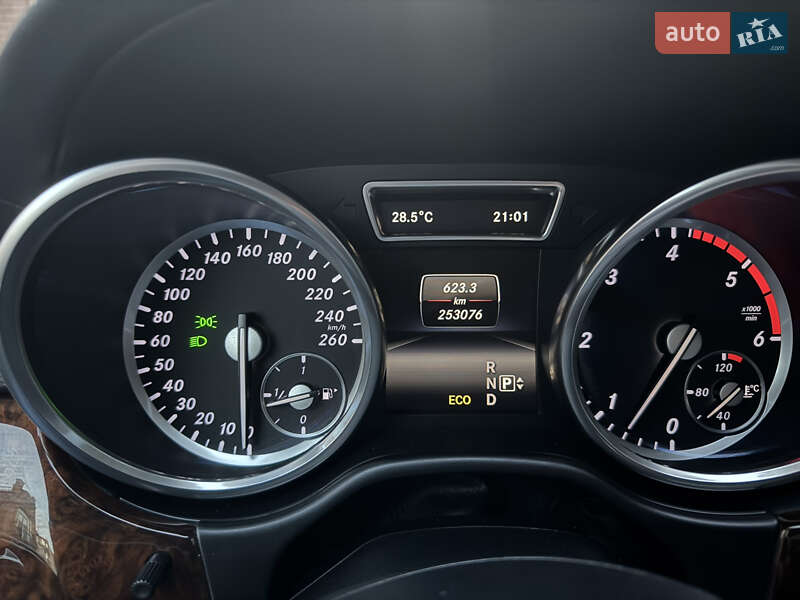 Позашляховик / Кросовер Mercedes-Benz GL-Class 2015 в Сумах фото 11 Позашляховик / Кросовер Mercedes-Benz GL-Class 2015 в Сумах