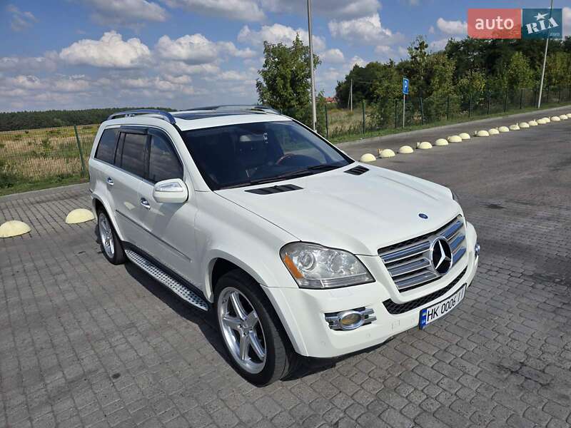 Позашляховик / Кросовер Mercedes-Benz GL-Class 2009 в Радивиліві