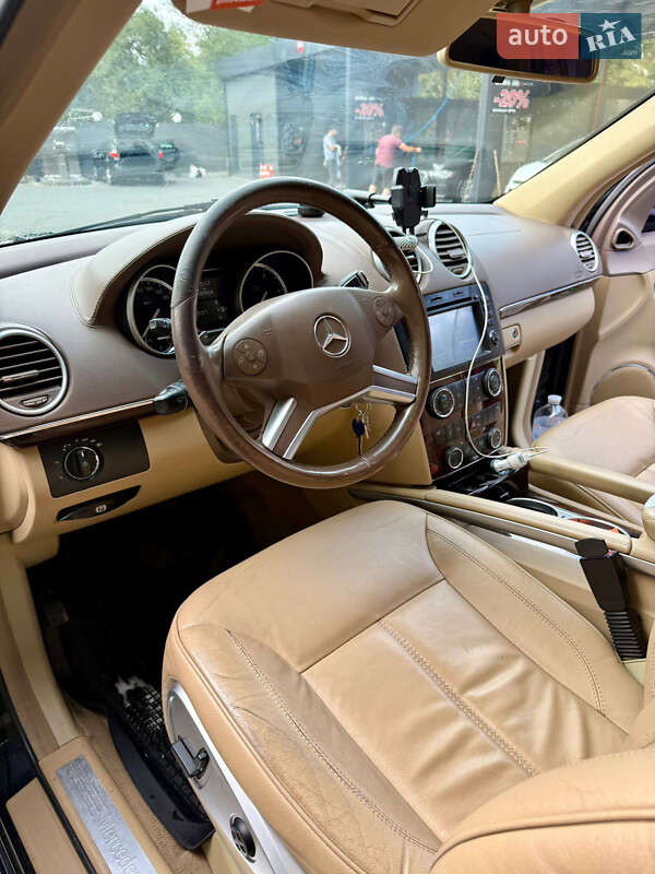Внедорожник / Кроссовер Mercedes-Benz GL-Class 2011 в Калуше