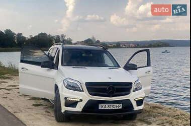 Позашляховик / Кросовер Mercedes-Benz GL-Class 2014 в 