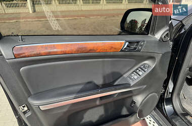 Позашляховик / Кросовер Mercedes-Benz GL-Class 2008 в 