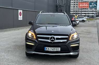 Позашляховик / Кросовер Mercedes-Benz GL-Class 2012 в 