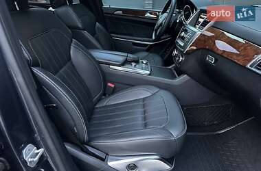 Позашляховик / Кросовер Mercedes-Benz GL-Class 2012 в 