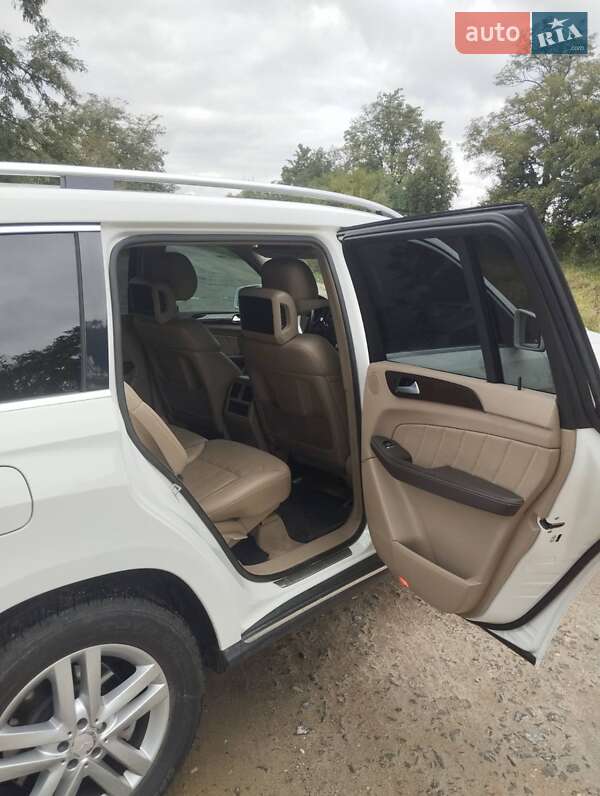 Внедорожник / Кроссовер Mercedes-Benz GL-Class 2014 в Виньковцах фото 6 Внедорожник / Кроссовер Mercedes-Benz GL-Class 2014 в Виньковцах