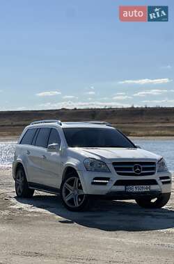 Позашляховик / Кросовер Mercedes-Benz GL-Class 2011 в 