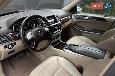Позашляховик / Кросовер Mercedes-Benz GL-Class 2013 в 