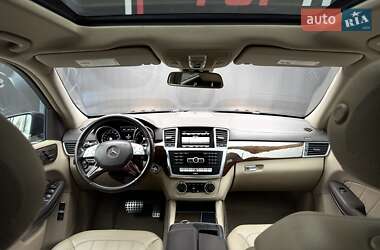 Позашляховик / Кросовер Mercedes-Benz GL-Class 2013 в 