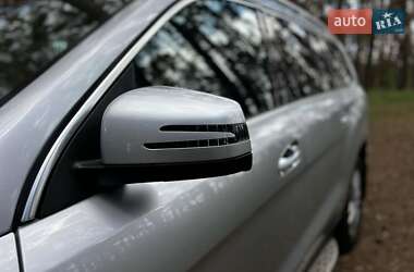 Позашляховик / Кросовер Mercedes-Benz GL-Class 2013 в 
