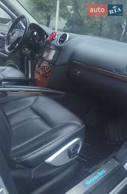 Позашляховик / Кросовер Mercedes-Benz GL-Class 2008 в 