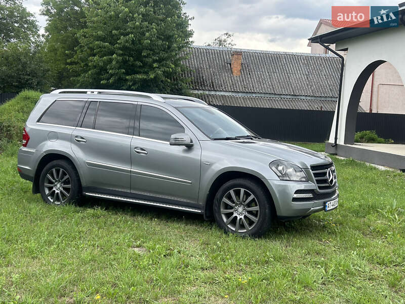 Позашляховик / Кросовер Mercedes-Benz GL-Class 2012 в Надвірній