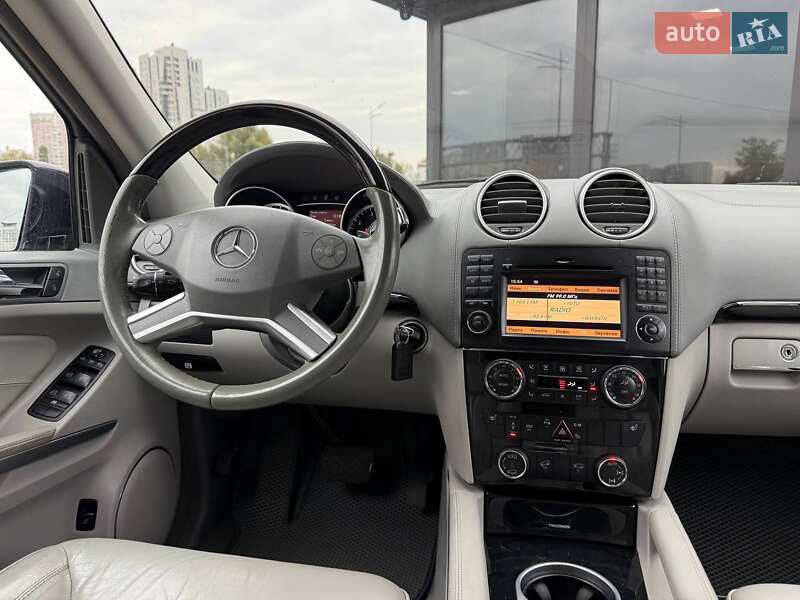 Внедорожник / Кроссовер Mercedes-Benz GL-Class 2010 в Киеве