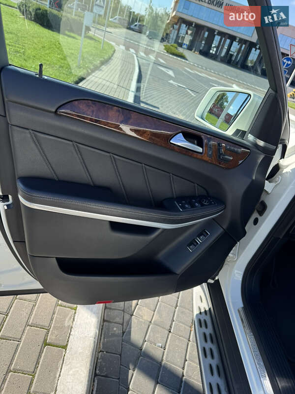 Позашляховик / Кросовер Mercedes-Benz GL-Class 2013 в Одесі