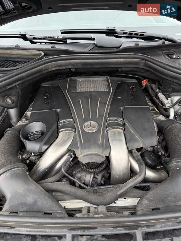 Позашляховик / Кросовер Mercedes-Benz GL-Class 2014 в Житомирі