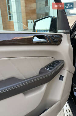 Позашляховик / Кросовер Mercedes-Benz GL-Class 2015 в 