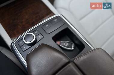 Позашляховик / Кросовер Mercedes-Benz GL-Class 2015 в 