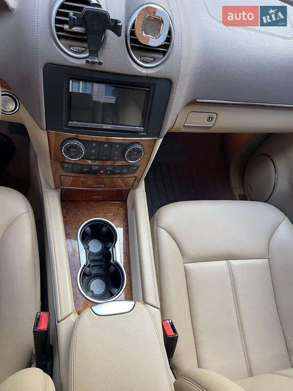 Внедорожник / Кроссовер Mercedes-Benz GL-Class 2008 в Киеве