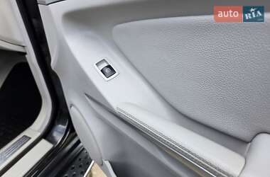 Внедорожник / Кроссовер Mercedes-Benz GL-Class 2006 в 
