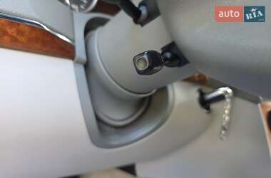 Внедорожник / Кроссовер Mercedes-Benz GL-Class 2006 в 