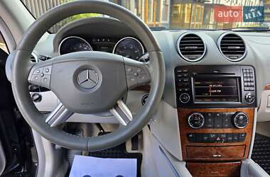 Внедорожник / Кроссовер Mercedes-Benz GL-Class 2006 в 