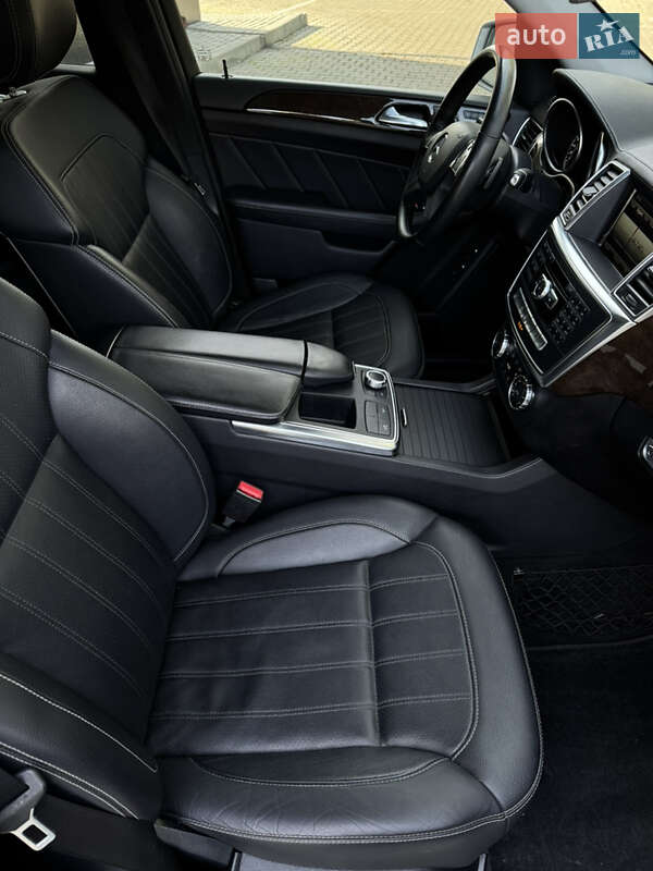Внедорожник / Кроссовер Mercedes-Benz GL-Class 2015 в Хмельницком