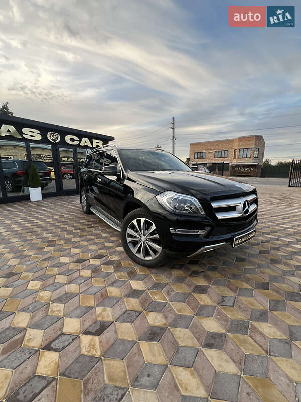 Позашляховик / Кросовер Mercedes-Benz GL-Class 2013 в 