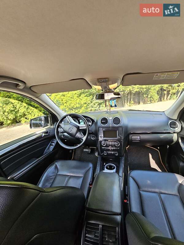 Внедорожник / Кроссовер Mercedes-Benz GL-Class 2010 в Калуше