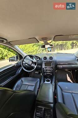 Позашляховик / Кросовер Mercedes-Benz GL-Class 2010 в 