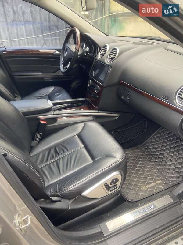 Внедорожник / Кроссовер Mercedes-Benz GL-Class 2008 в Киеве