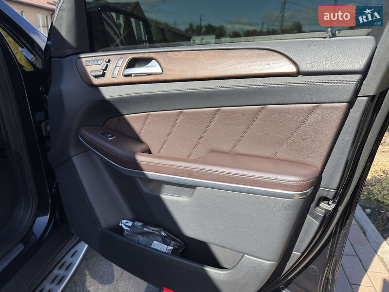 Позашляховик / Кросовер Mercedes-Benz GL-Class 2013 в Дніпрі