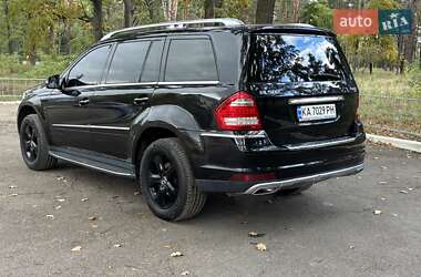 Позашляховик / Кросовер Mercedes-Benz GL-Class 2011 в 