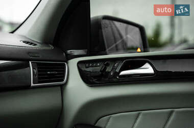 Позашляховик / Кросовер Mercedes-Benz GL-Class 2014 в 
