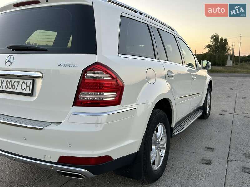 Внедорожник / Кроссовер Mercedes-Benz GL-Class 2010 в Полтаве фото 34 Внедорожник / Кроссовер Mercedes-Benz GL-Class 2010 в Полтаве
