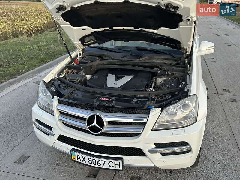 Внедорожник / Кроссовер Mercedes-Benz GL-Class 2010 в Полтаве фото 38 Внедорожник / Кроссовер Mercedes-Benz GL-Class 2010 в Полтаве