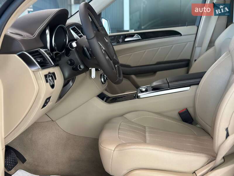 Внедорожник / Кроссовер Mercedes-Benz GL-Class 2014 в Львове фото 18 Внедорожник / Кроссовер Mercedes-Benz GL-Class 2014 в Львове